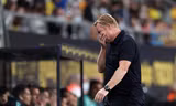 Đẩy Barca đến gần kỷ lục tệ nhất Champions League, Koeman nói gì?