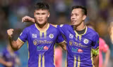 Văn Quyết tỏa sáng, Hà Nội FC lên đỉnh bảng