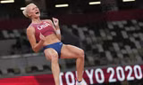 Mỹ nhân Mỹ giành HCV nhảy sào ngay lần đầu dự Olympic