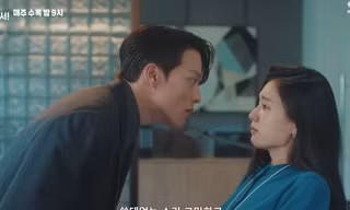 Dynamite Kiss tập 3, 4: Da Rim bị Ji Hyuk "dí", tổng tài khổ bị biến thành "bé ba"