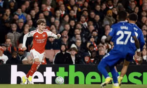 HIGHLIGHTS: Tiền vệ 16 tuổi ghi bàn, Arsenal thắng nghẹt thở Everton