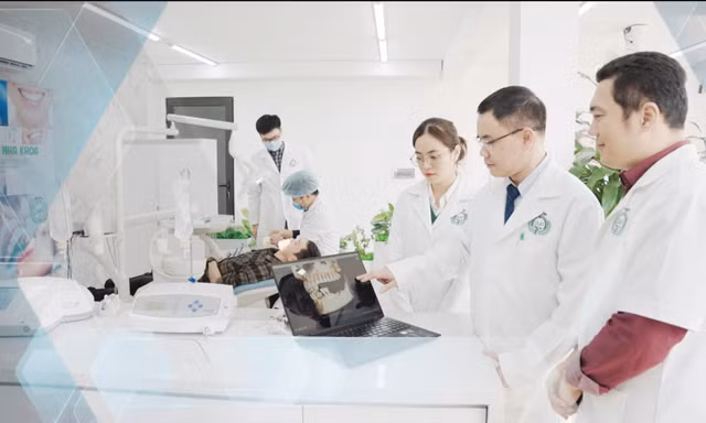AI là đối thủ hay trợ lí số của bác sĩ?