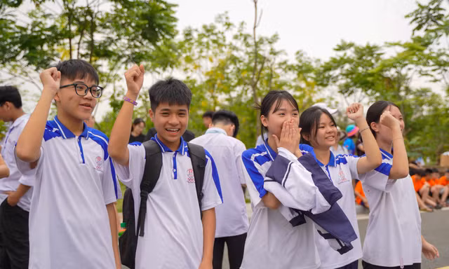 Lần đầu tiên có chính sách học bổng các ngành vi mạch bán dẫn, khoa học cơ bản