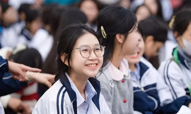 Vụ trưởng Vụ Giáo dục Đại học ‘tư vấn’ chọn ngành để có việc làm?