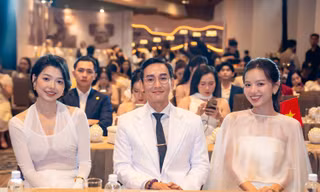 Dàn sao Mưa Đỏ - Tử Chiến Trên Không hội ngộ, Lê Hạ Anh đẹp đôi bên Hứa Vĩ Văn