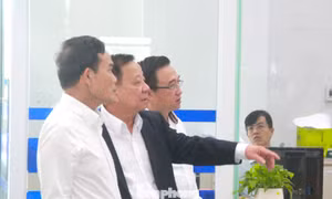 Bí thư TPHCM hứa gì khi khảo sát Thành phố khoa học công nghệ?