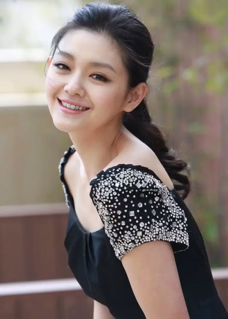 tu-hy-vien16a.jpg
