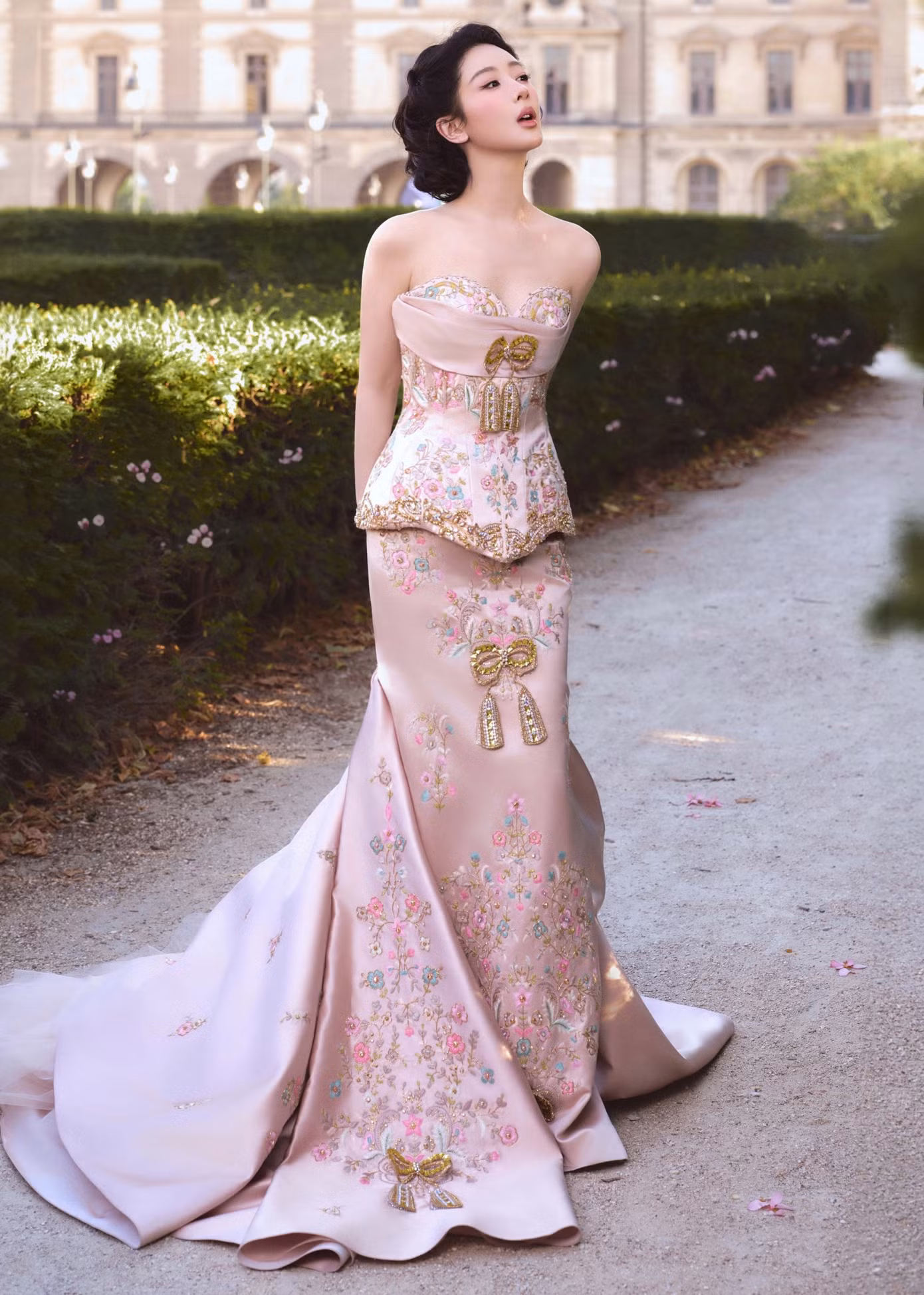 bach-ngoc-lan2.jpg