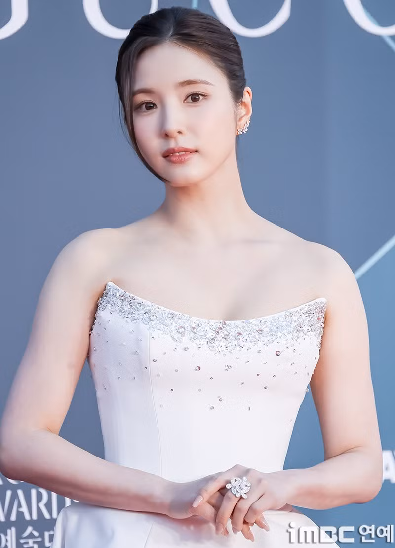 shin-se-kyung11.jpg