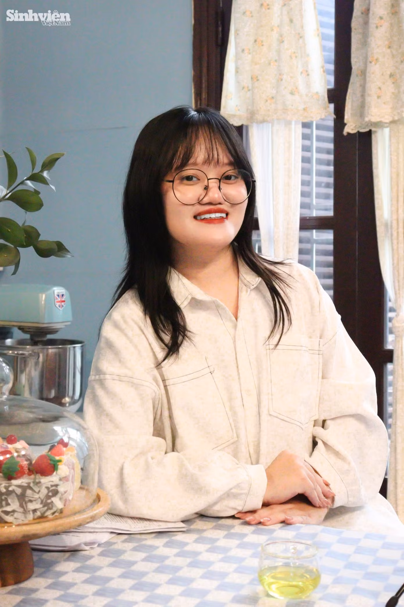 ths-bui-huyen-thuong.jpg