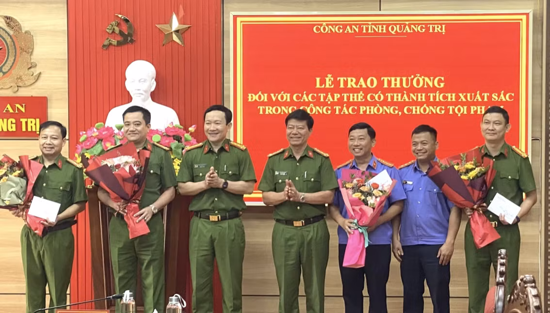 ca-quang-tri-trao-thuong-278-1.png