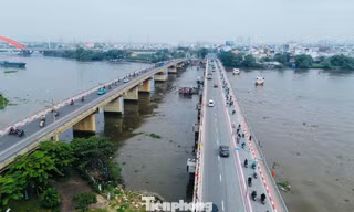 Toàn cảnh cầu Bình Triệu 1 sau khi được 'thần đèn' nâng tĩnh không