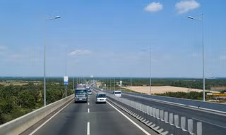 Thu hẹp làn đường cao tốc TPHCM - Long Thành - Dầu Giây trong 1 tháng