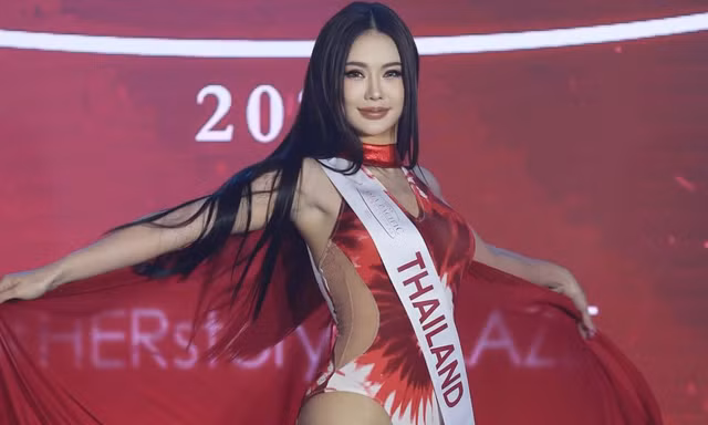 Á hậu Hòa bình Thái Lan bị chỉ trích phản cảm