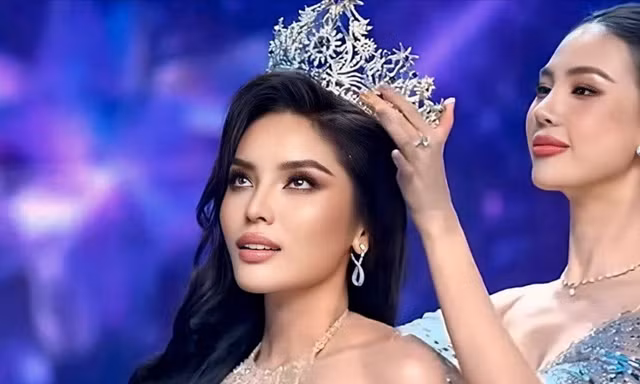 Ông Nawat thắc mắc về sự chậm trễ của Miss Universe Vietnam