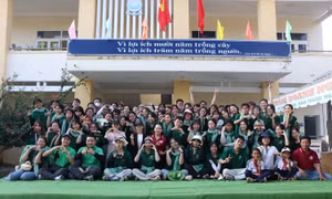 Khi những người trẻ thắp sáng nụ cười vùng quê bằng ‘Trung Thu yêu thương’