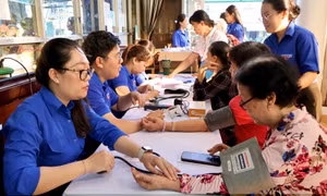 Người dân TPHCM đi khám chữa bệnh miễn phí vào ngày 5/4 cần lưu ý gì?