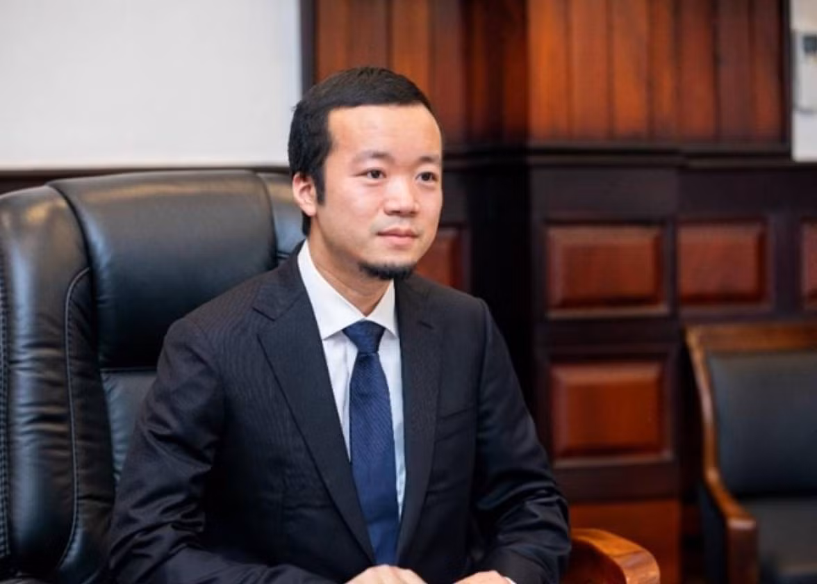 chairman-chen-zhi-and-prince-hol.jpg