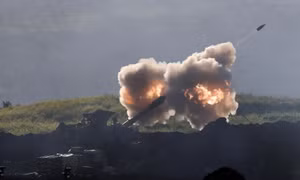 Mỹ - Israel tuyên bố tăng cường tấn công, Iran đối mặt tuần 'bão tố' 