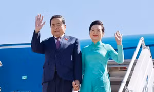 Chủ tịch Quốc hội Trần Thanh Mẫn và Phu nhân bắt đầu thăm chính thức Mông Cổ