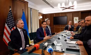 Mỹ - Ukraine họp nhiều ngày liên tục, tìm lối ra cho cuộc xung đột Nga - Ukraine