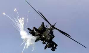 Trực thăng Apache của Mỹ rơi gần eo biển Hormuz