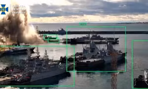 Ukraine tuyên bố dùng xuồng không người lái tấn công tàu ngầm Nga