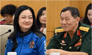 Cuộc gặp gỡ đặc biệt của hai thế hệ người Việt Nam từng bay vào vũ trụ