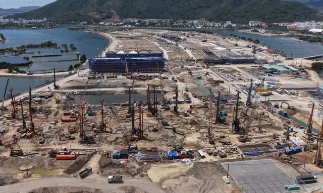 Công trình nghìn tỷ 'chờ' vật liệu: Bài 3- Đại công trình 'khát' vật liệu san lấp