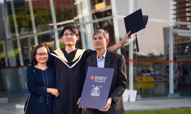Tân khoa ngành Thực phẩm cầm GPA tuyệt đối ra mở nhà hàng cao cấp