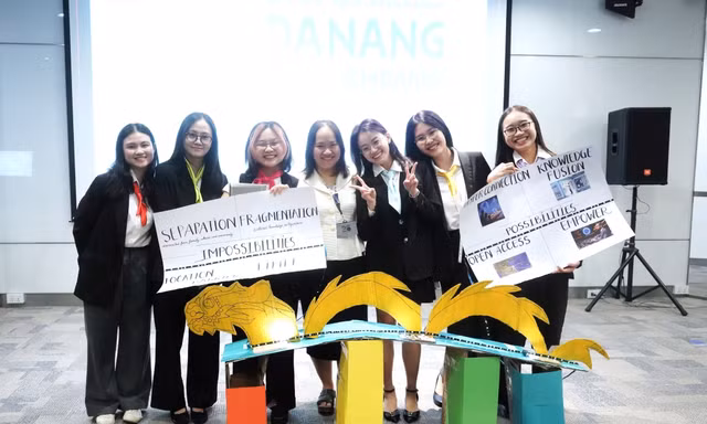 Nữ sinh RMIT tỏa sáng giành danh hiệu Á quân toàn quốc cuộc thi Quản trị viên tập sự hàng đầu Việt Nam