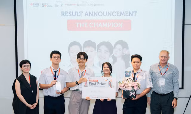 Học sinh trung học thay đổi diện mạo bản sắc văn hóa bằng giải pháp công nghệ bền vững