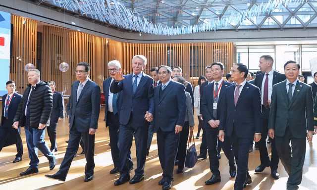 Thủ tướng làm việc với tập đoàn khí đốt hàng đầu của Nga