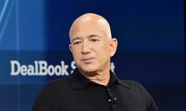 Tỷ phú Jeff Bezos gây kinh ngạc với ý tưởng lớn trong không gian