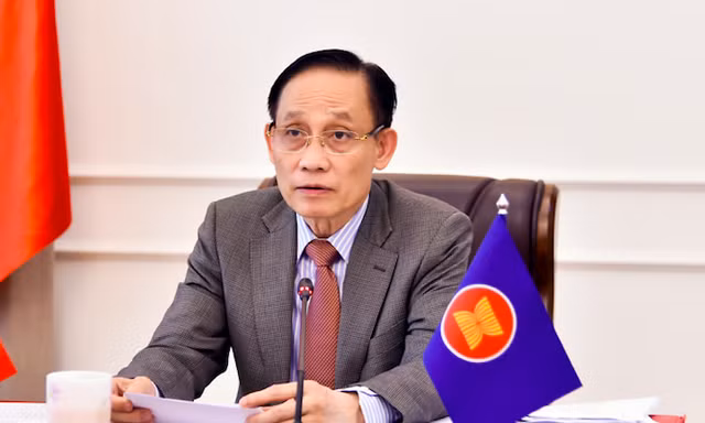 Việt Nam đề nghị ASEAN xem xét kích hoạt cơ chế khẩn cấp về an ninh dầu khí 