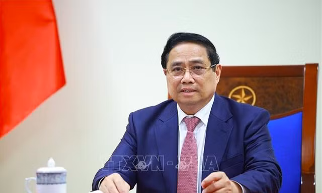 Thủ tướng đề nghị Angola cung cấp dầu thô và khí đốt cho Việt Nam