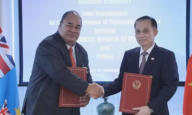 Việt Nam thiết lập quan hệ ngoại giao với thành viên cuối cùng của Liên Hợp Quốc