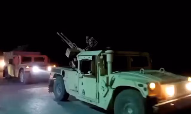 Bộ trưởng Quốc phòng Pakistan tuyên bố hết kiên nhẫn, đang có ‘chiến tranh công khai’ với Afghanistan