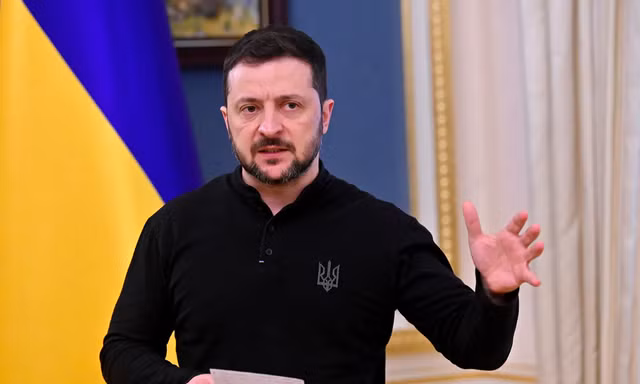 Đàm phán hòa bình đình trệ, Tổng thống Ukraine Zelensky ngày càng công khai tỏ thái độ với Mỹ