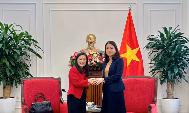 Việt Nam mong muốn đón Tổng thống Mỹ dự Tuần lễ cấp cao APEC