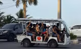 Kiến nghị 'cởi trói' cho xe điện 4 bánh chở khách du lịch 