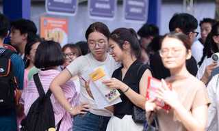 Số thí sinh dự thi tổ hợp B00 giảm mạnh so với năm 2024. Ảnh: NHƯ Ý