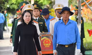 Phó Chủ tịch nước dự lễ truy điệu, an táng 235 hài cốt liệt sĩ tại An Giang