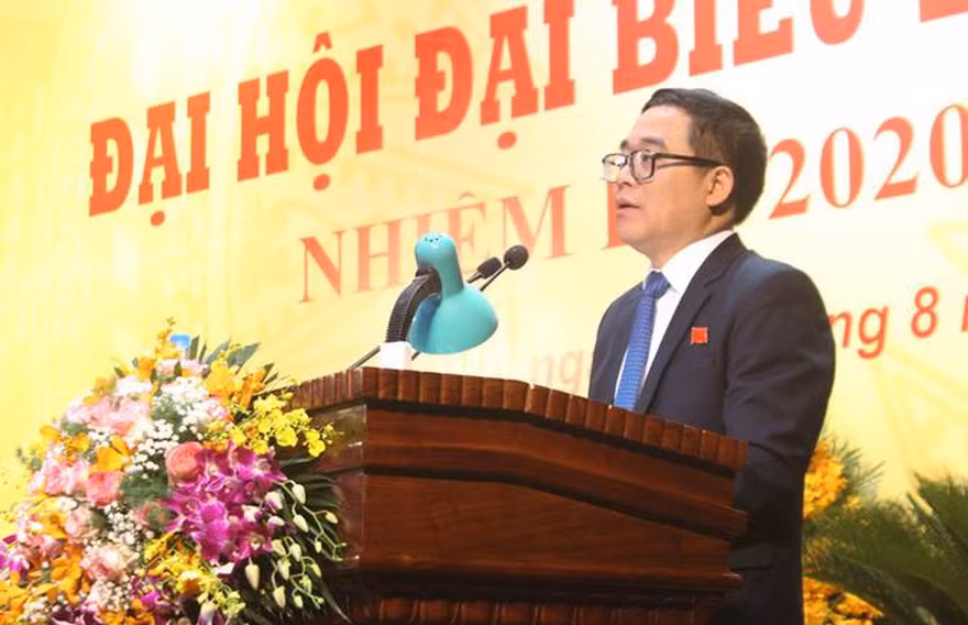 Bí thư huyện ủy Mê Linh Đỗ Đình Hồng