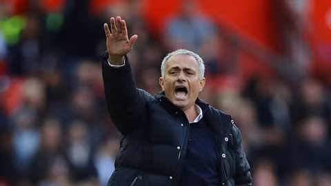 Mourinho: 'M.U có thể thắng 6-0, hòa do đen'