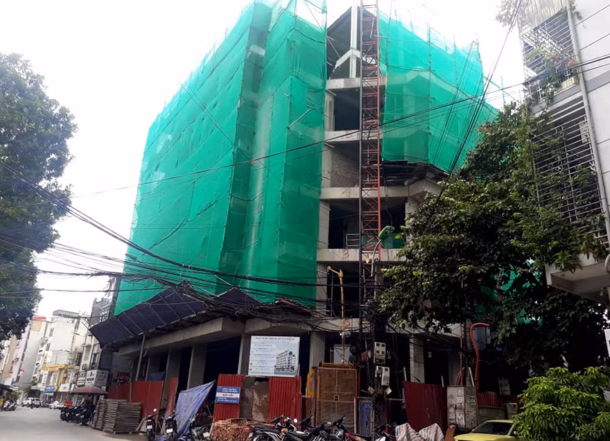 Một công trình vi phạm trật tự xây dựng tại số 2 ngõ Giếng, quận Đống Đa. Ảnh minh họa