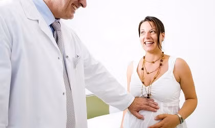 Mẹ bầu khám thai: Siêu âm thôi chưa đủ!