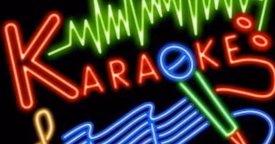 Hiệu trưởng, hiệu phó bị 'tố' đi hát karaoke giữa mùa dịch