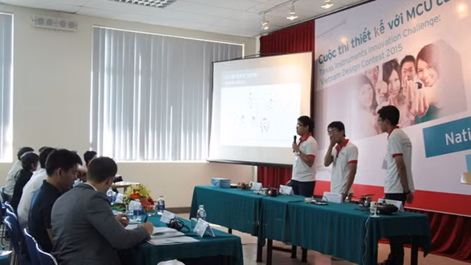 Sinh viên giành 2.000 USD ở cuộc thi thiết kế ứng dụng