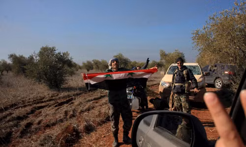 Quân đội Syria áp sát ngoại ô thành phố chiến lược Aleppo. Ảnh: Reuters.